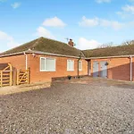 3 Bed In Oc-m34454 *