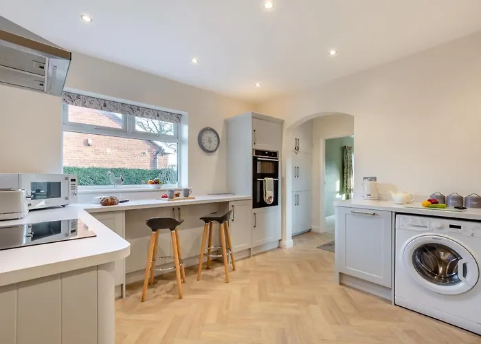 3 Bed In Oc-m34454 *