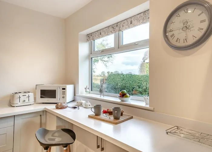 3 Bed In Oc-m34454 * Alne