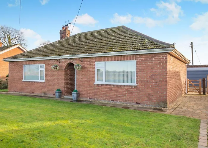 3 Bed In Oc-m34454 Casa vacanze Alne