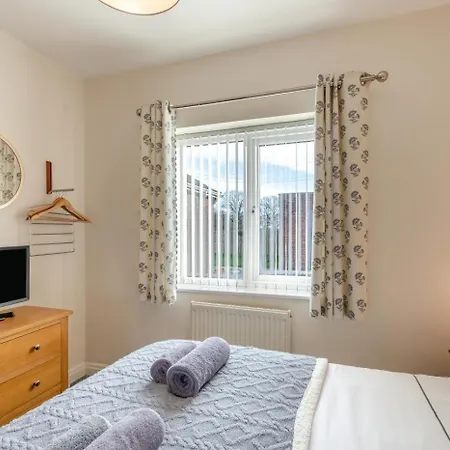 3 Bed In Oc-m34454 Alne